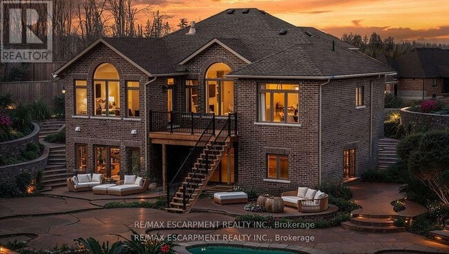 property at 580 Patterson Rd