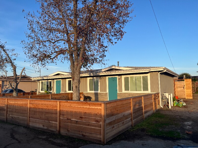 2721 Drew Ln, Unit 2721 Drew Lane in Lemon Grove, CA - Building Photo