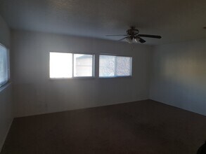 34 Messenger Creek in San Antonio, TX - Building Photo - Building Photo