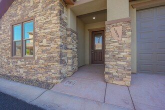 1334 Scout Trl in Bullhead City, AZ - Building Photo - Building Photo
