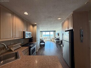 830 Shore in Long Beach, NY - Foto de edificio - Building Photo