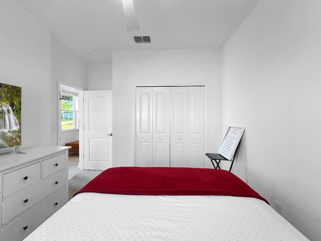 9714 Provencal Ave in Seffner, FL - Building Photo - Building Photo