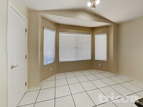 7739 Whitesboro Ct in Las Vegas, NV - Foto de edificio - Building Photo