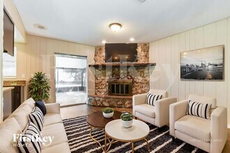 409 Seville Ave in Altamonte Springs, FL - Building Photo - Building Photo