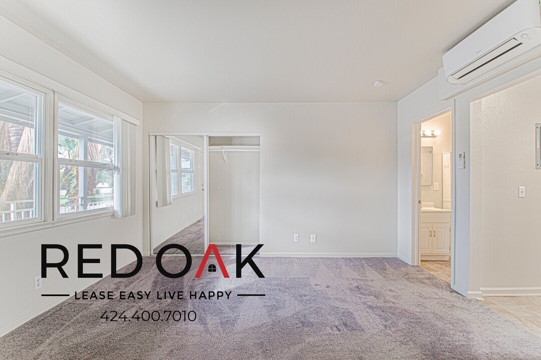 380 S Sierra Madre Blvd in Pasadena, CA - Building Photo