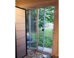 191 Kenrick St, Unit #1 in Boston, MA - Foto de edificio - Building Photo