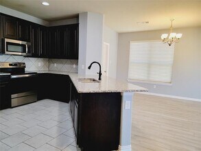 312 Lead Creek Dr in Fort Worth, TX - Building Photo - Building Photo