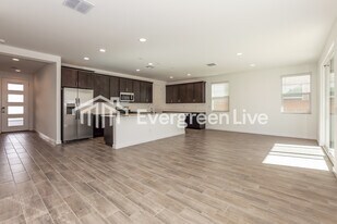 10131 E Ulysses Ave in Mesa, AZ - Building Photo