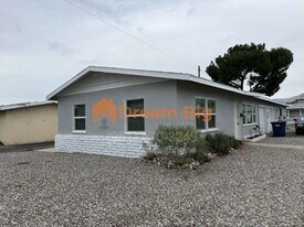 1365 Stillman Ave in Redlands, CA - Building Photo