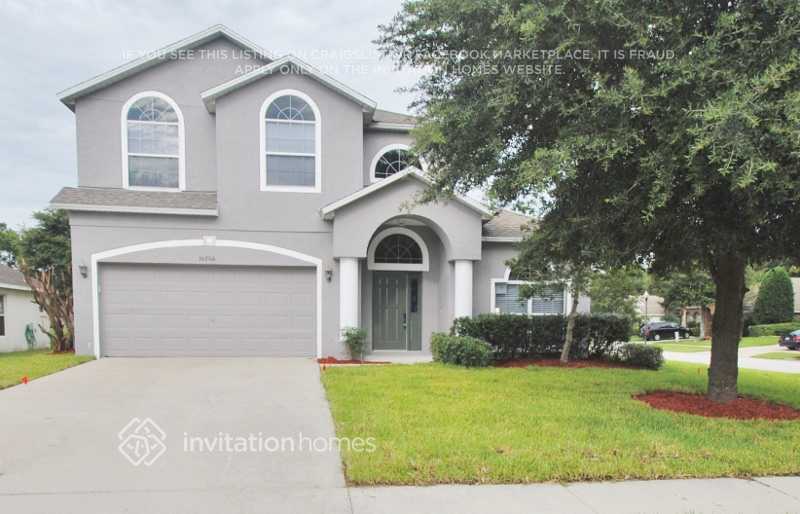 30760 Pga Dr in Sorrento, FL - Building Photo