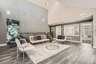 Arbors at East Cobb in Marietta, GA - Foto de edificio - Building Photo