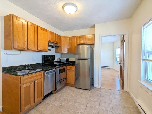 16 Winter St, Unit 7