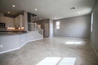 1417 Overseer Ave in Henderson, NV - Building Photo - Building Photo