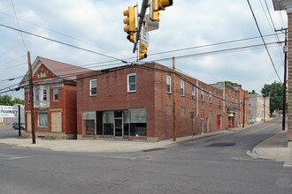 7 S Pennsylvania Ave in Hancock, MD - Building Photo - Building Photo