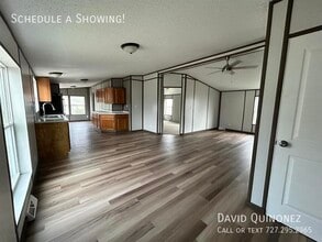 4614 E Old Trail Rd in Columbia City, IN - Building Photo - Building Photo