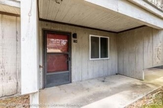 136 Brentwood Dr in Troy, NC - Building Photo - Building Photo