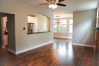 5 Mashie Ct in Woodridge, IL - Building Photo - Building Photo