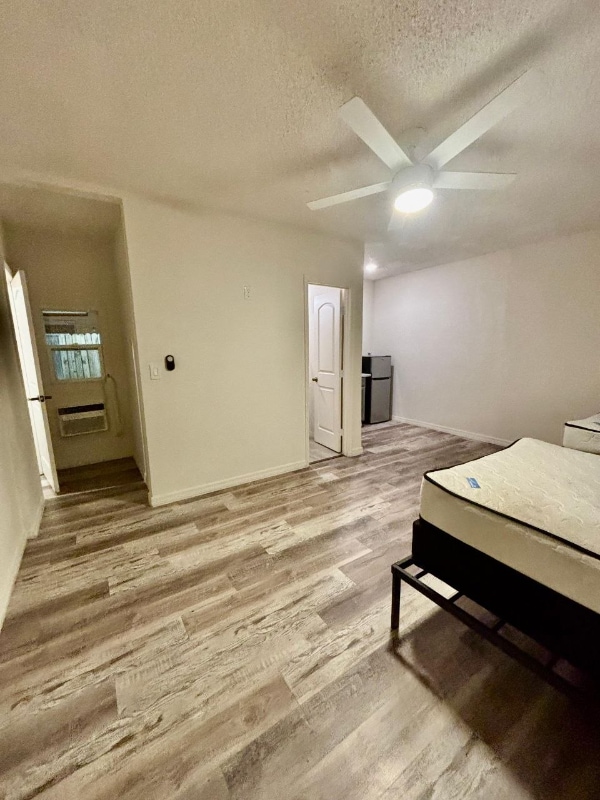 8130 Rolling Log Dr in Orlando, FL - Foto de edificio - Building Photo