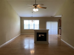3906 Magnolia Pond Rd in Raleigh, NC - Building Photo - Building Photo