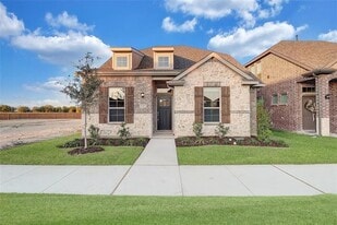 12424 Iveson Dr in Haslet, TX - Building Photo