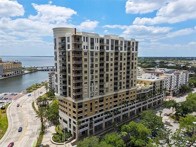 property at 275 Bayshore Blvd