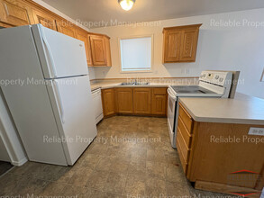 290 W Anderson St, Unit 1 in Idaho Falls, ID - Foto de edificio - Building Photo