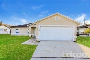 2305 Cutler Ct in Kissimmee, FL - Building Photo