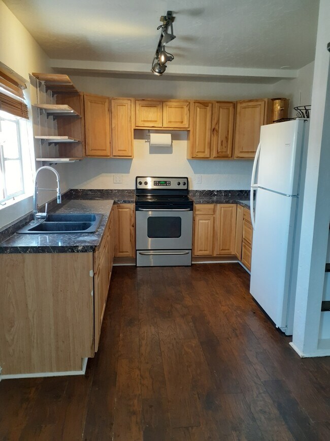 1130 E Gurley St Rentals in Prescott, AZ