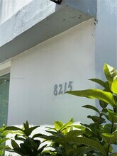 8215 Crespi Blvd in Miami Beach, FL - Building Photo - Building Photo