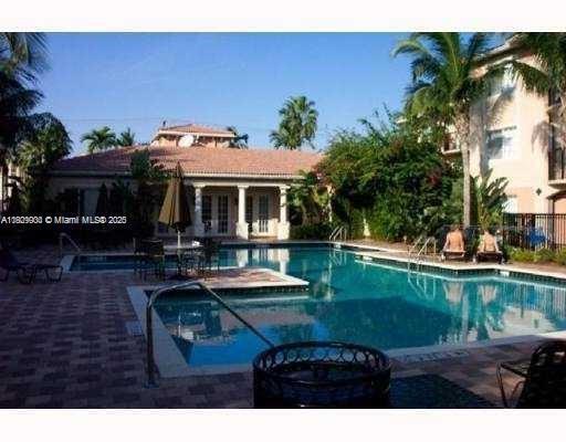 2039 SE 10th Ave in Fort Lauderdale, FL - Building Photo - Building Photo