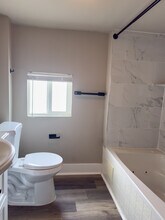 123 Walnut Ave in Dundalk, MD - Building Photo - Building Photo