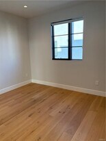 10612 Kareen Ct in Los Angeles, CA - Building Photo