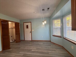 114 Lawndale Ln in Sneads Ferry, NC - Building Photo - Building Photo