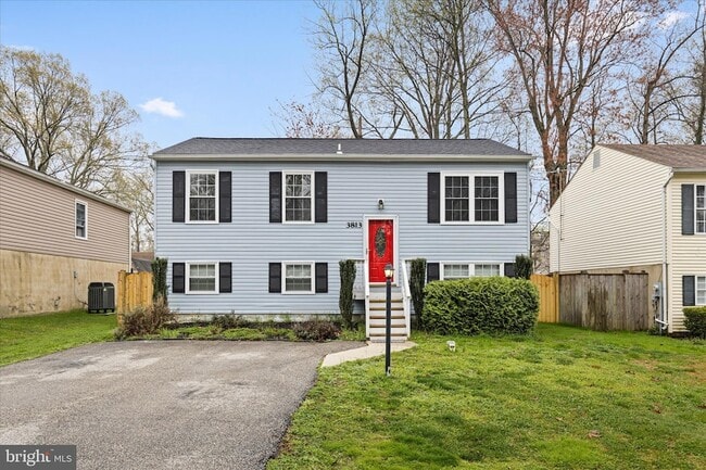 property at 3813 8th St