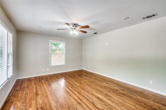 207 Varsity Cir in Arlington, TX - Building Photo - Building Photo