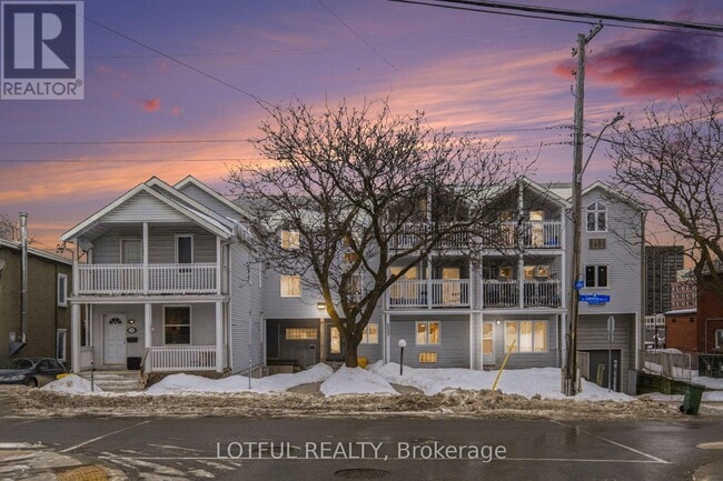 property at 237 Loretta Ave S