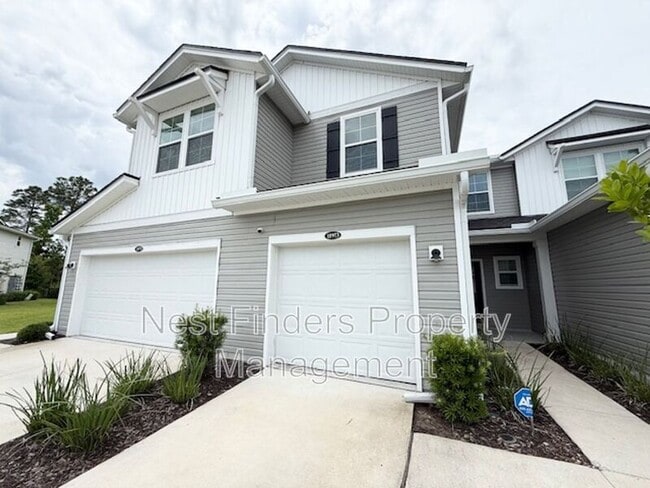 property at 11973 Calvesta St