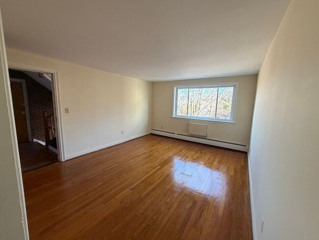 132-134-134 Adelaide St in Hartford, CT - Building Photo - Building Photo