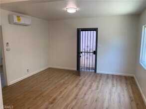 1255 Velasco St in Los Angeles, CA - Building Photo - Building Photo