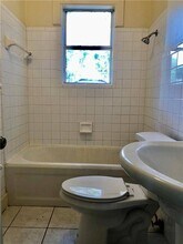 821 Newton Ave S in St. Petersburg, FL - Building Photo - Building Photo