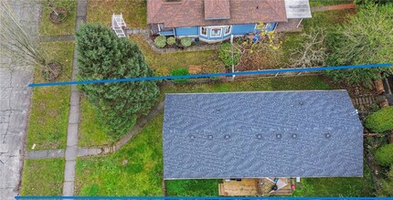 4530-4532 S Thompson Ave in Tacoma, WA - Foto de edificio - Building Photo