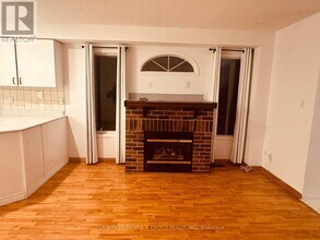 48 Yellow Brick Rd in Brampton, ON - Building Photo - Building Photo