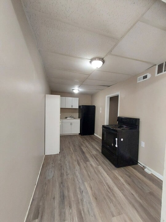 401 N Mulberry St in Mount Vernon, OH - Building Photo