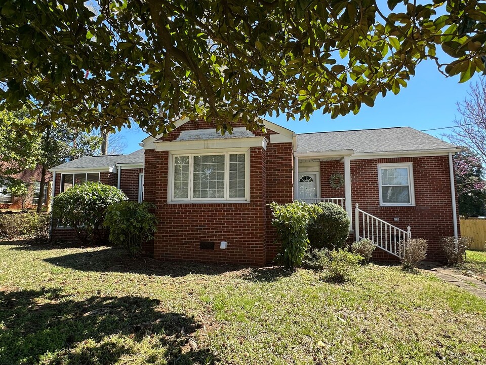 106 Bradley Blvd in Greenville, SC - Building Photo