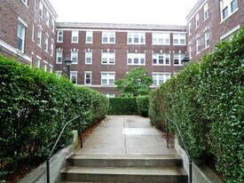 70 Chiswick Rd, Unit 1 in Boston, MA - Building Photo