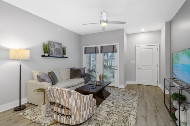 Gentry East in Cincinnati, OH - Building Photo - Building Photo