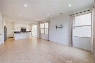 82 Fairymoss in Irvine, CA - Building Photo - Building Photo