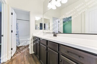 1391 E Scorpio Pl in Chandler, AZ - Building Photo - Building Photo