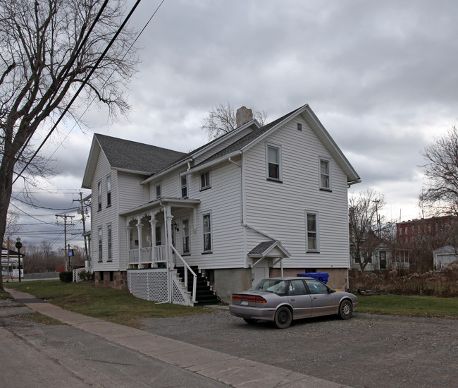 23 N Main St in Brockport, NY - Building Photo - Building Photo