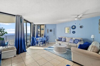 9850 S Thomas Dr in Panama City Beach, FL - Building Photo - Building Photo